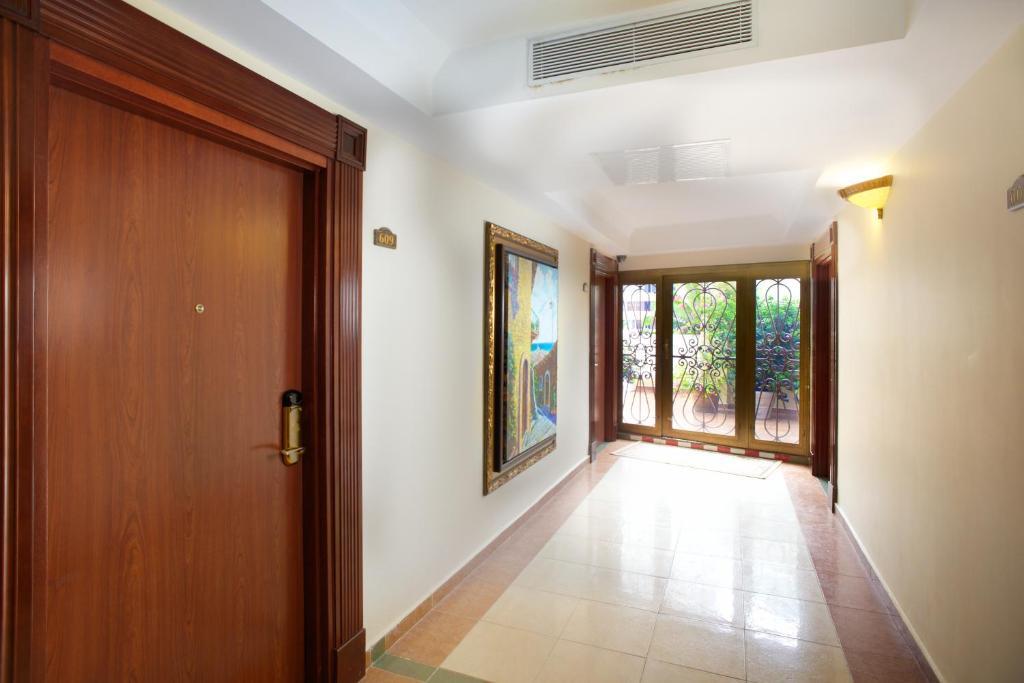 Toscana Inn Hotel مدينة باناما المظهر الخارجي الصورة